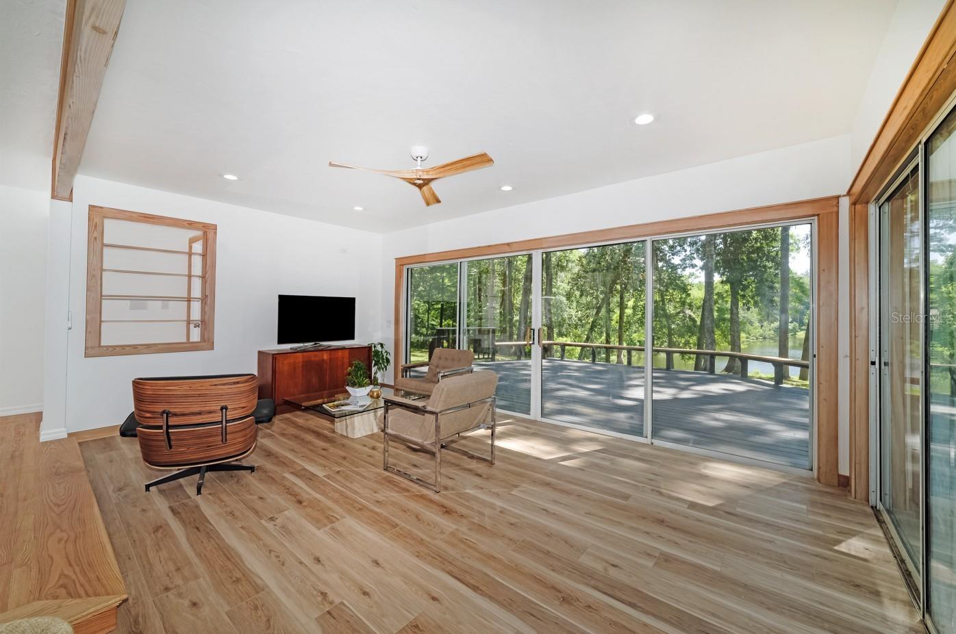 Image 17 of 53 For 5629 97th Street