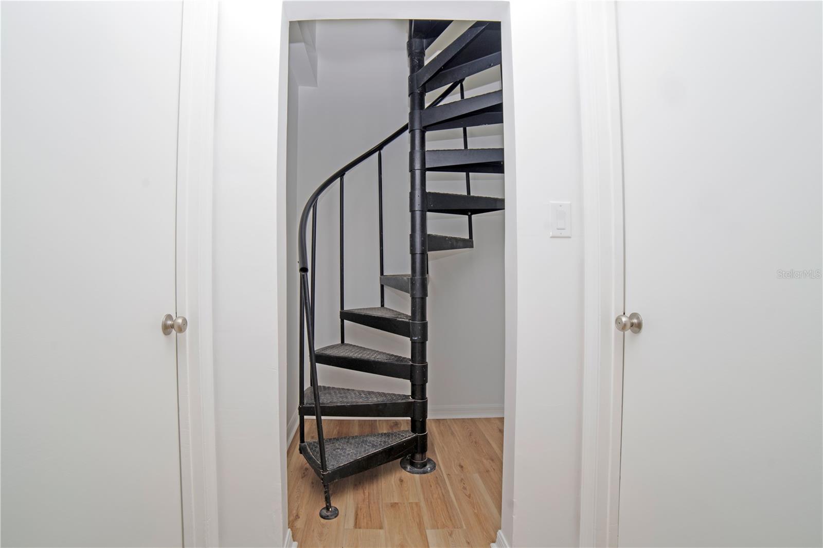 Image 37 of 53 For 5629 97th Street