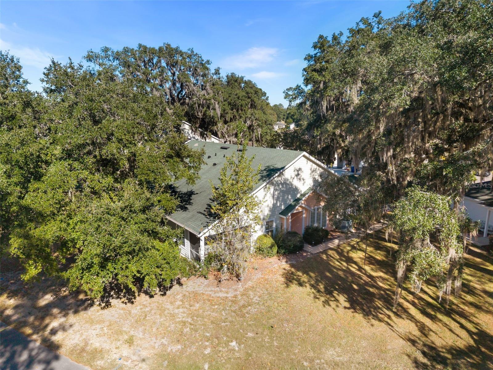 Image 24 of 33 For 10804 65th Way