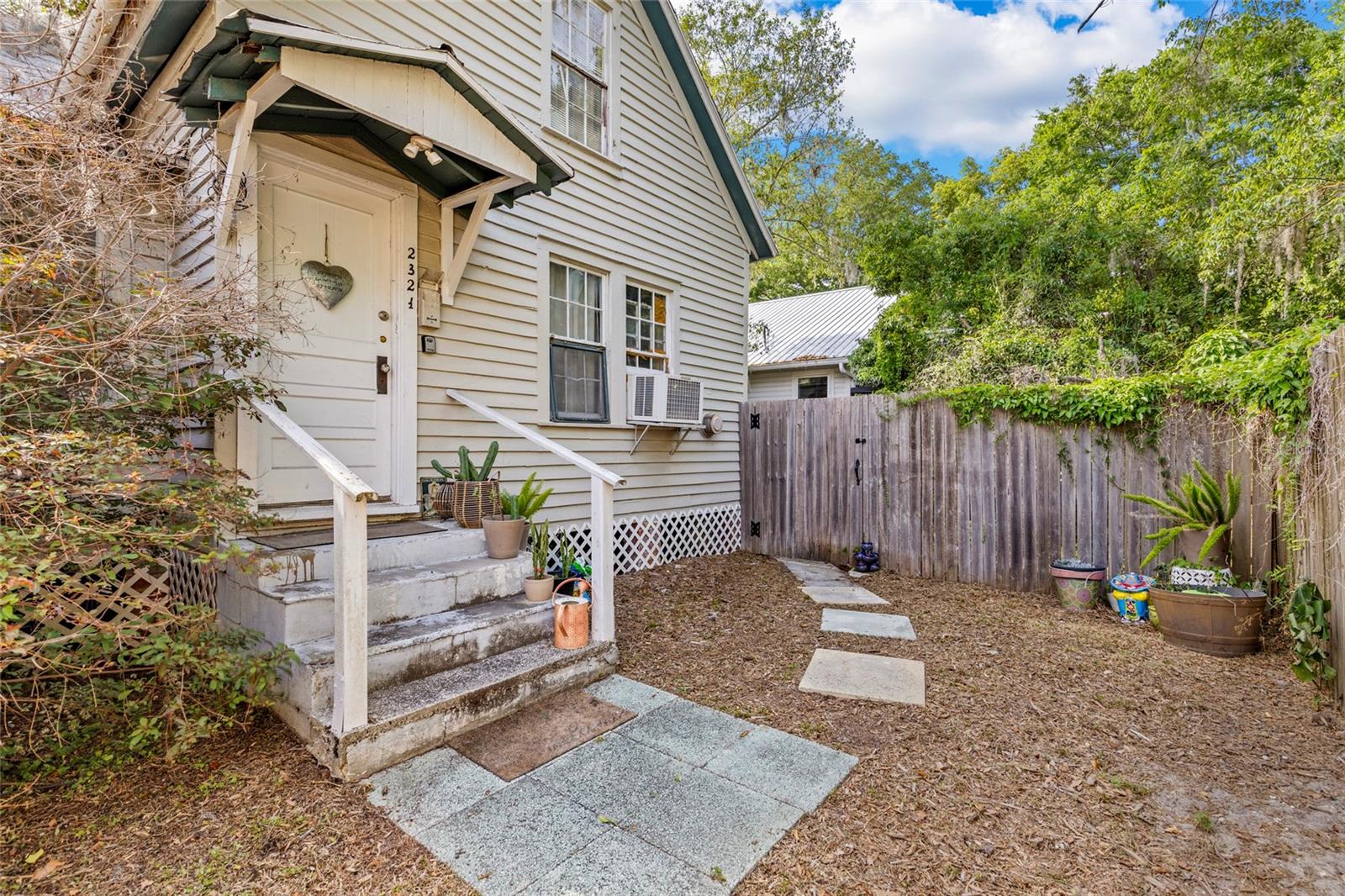 Image 17 of 40 For 228 & 232 4th Avenue