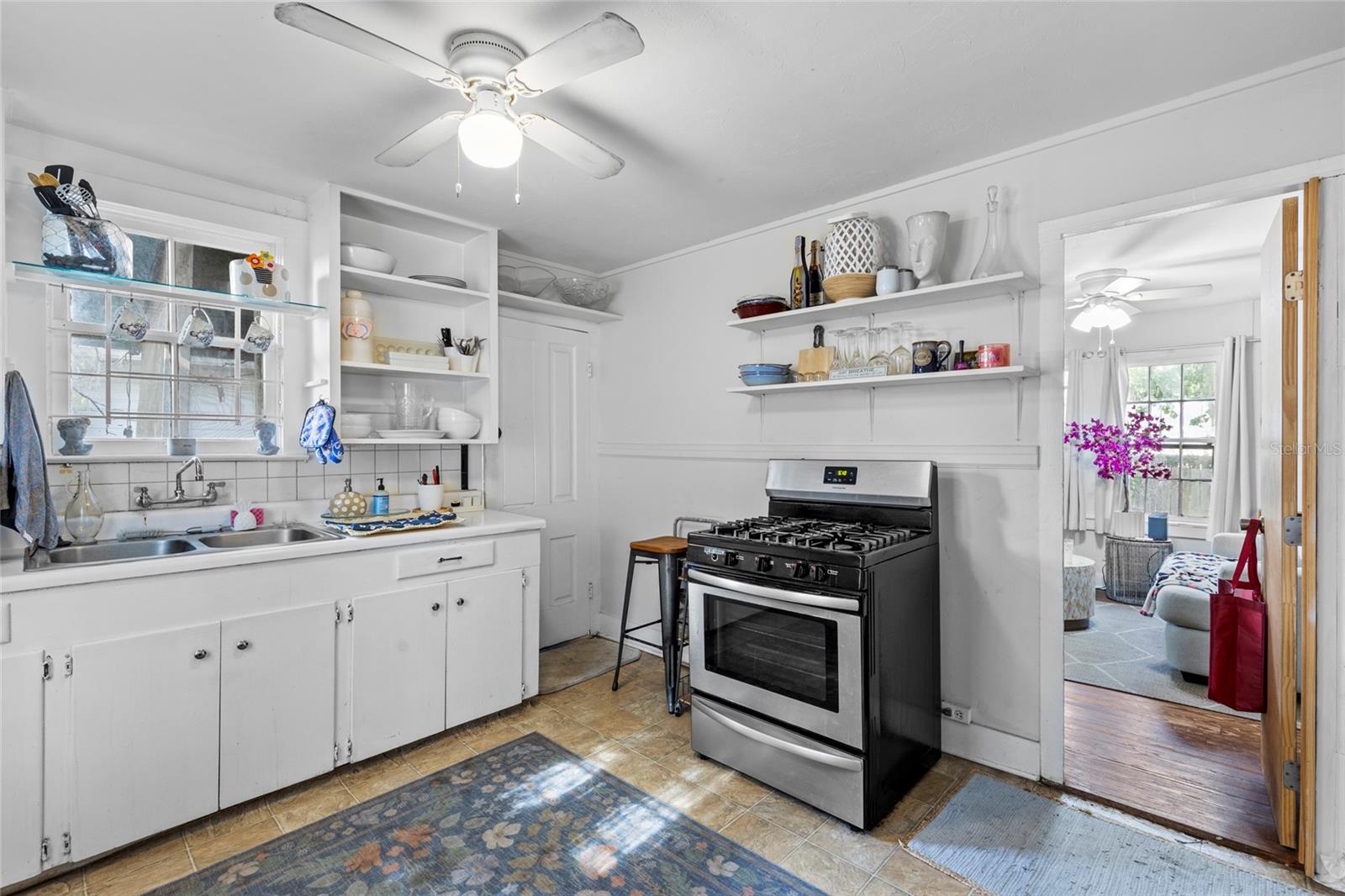 Image 20 of 40 For 228 & 232 4th Avenue