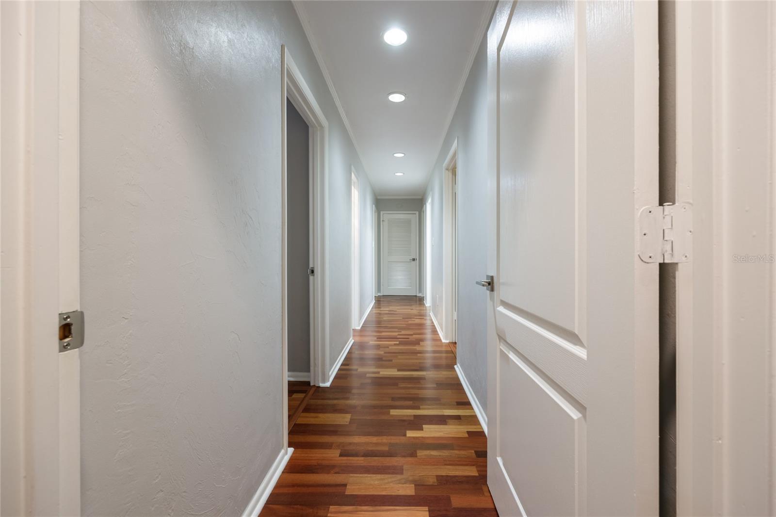 Image 24 of 67 For 7911 36th Avenue