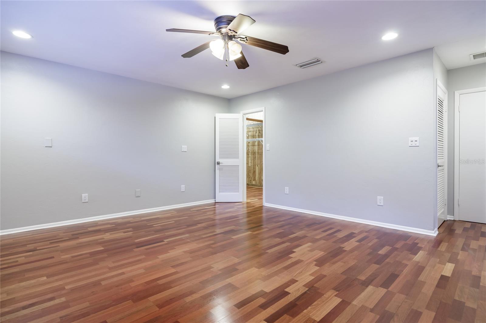 Image 27 of 67 For 7911 36th Avenue