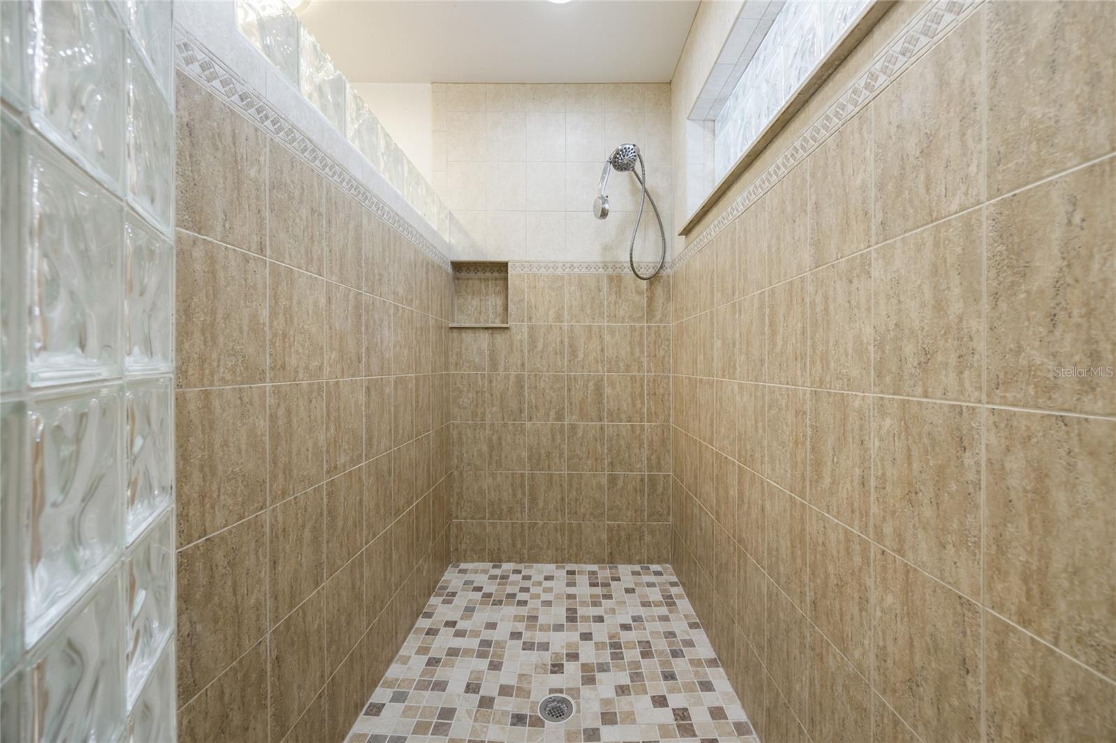 Image 30 of 67 For 7911 36th Avenue