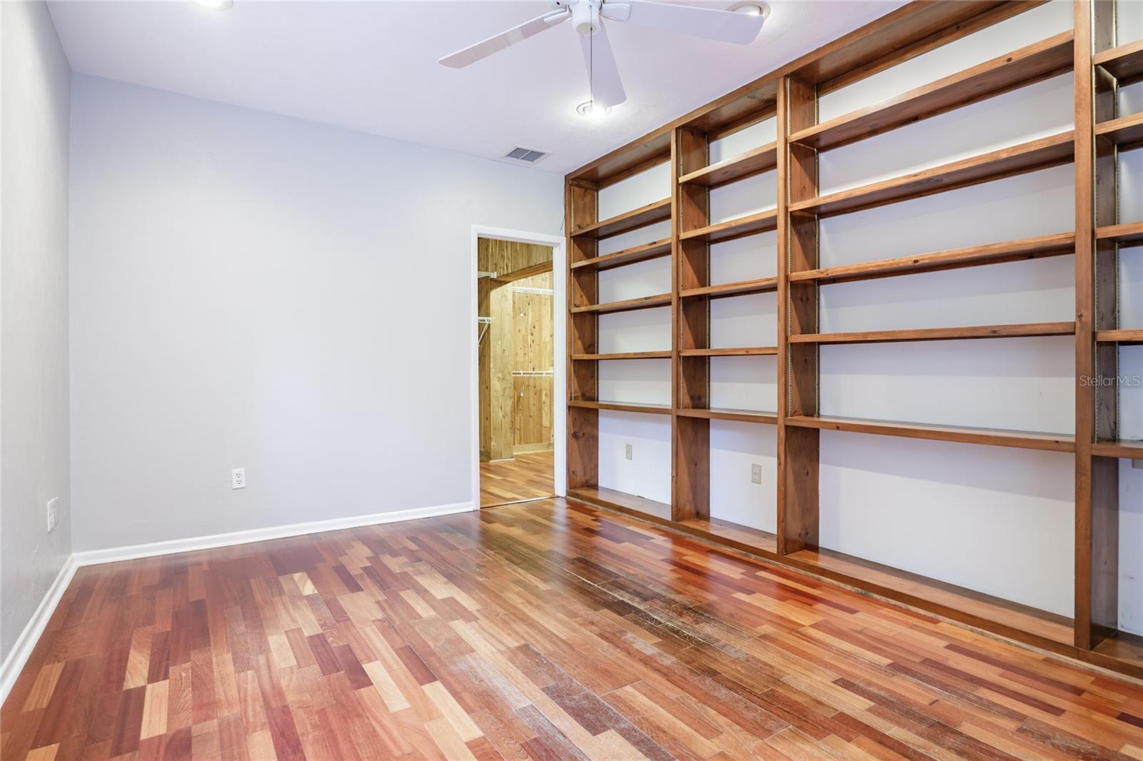 Image 34 of 67 For 7911 36th Avenue