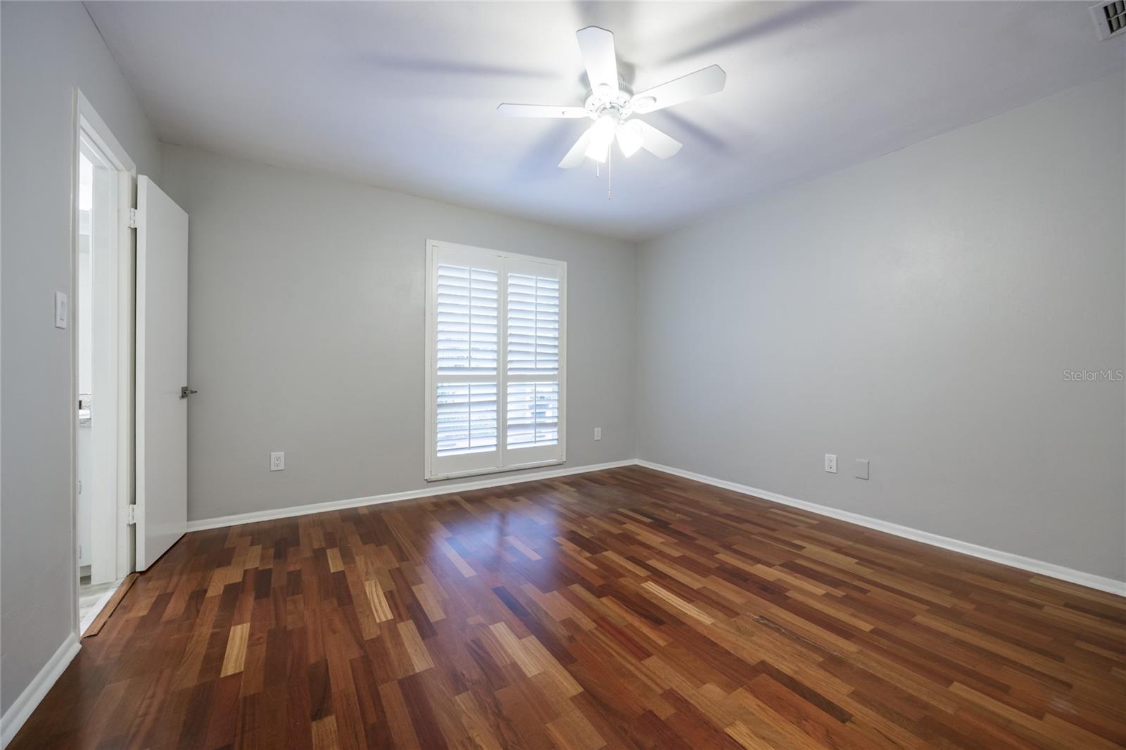 Image 38 of 67 For 7911 36th Avenue