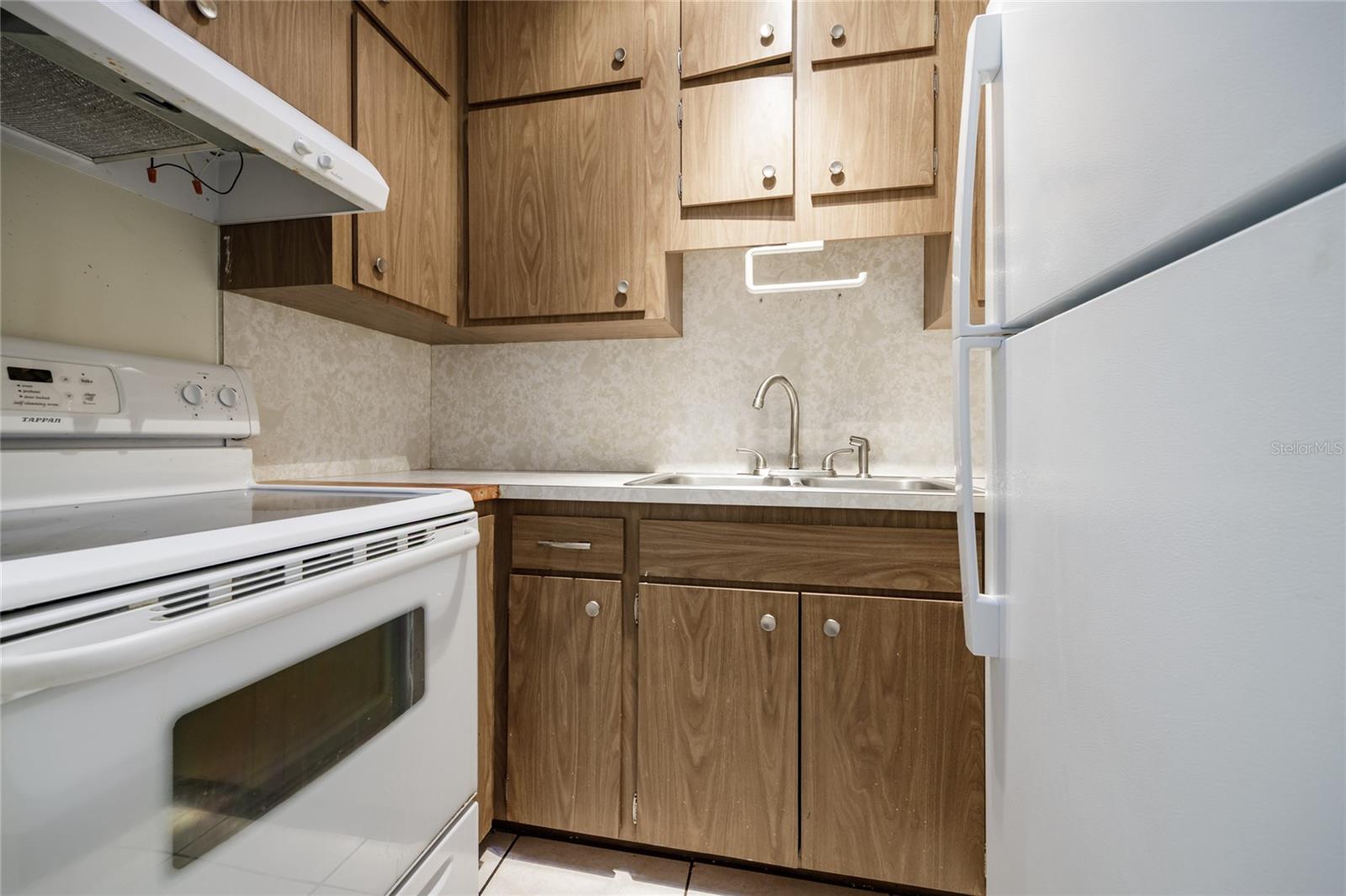 Image 53 of 67 For 7911 36th Avenue