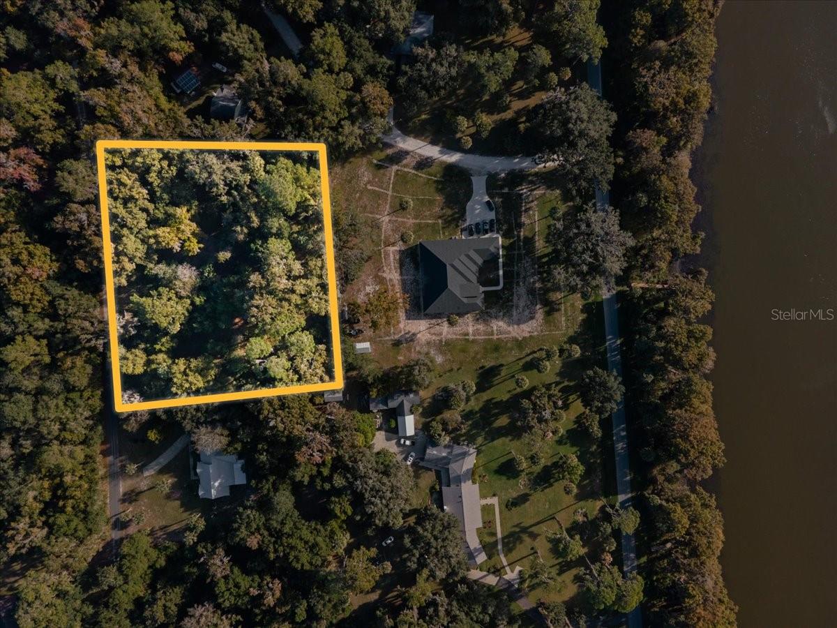 Image 4 of 14 For 6809 14th Lane