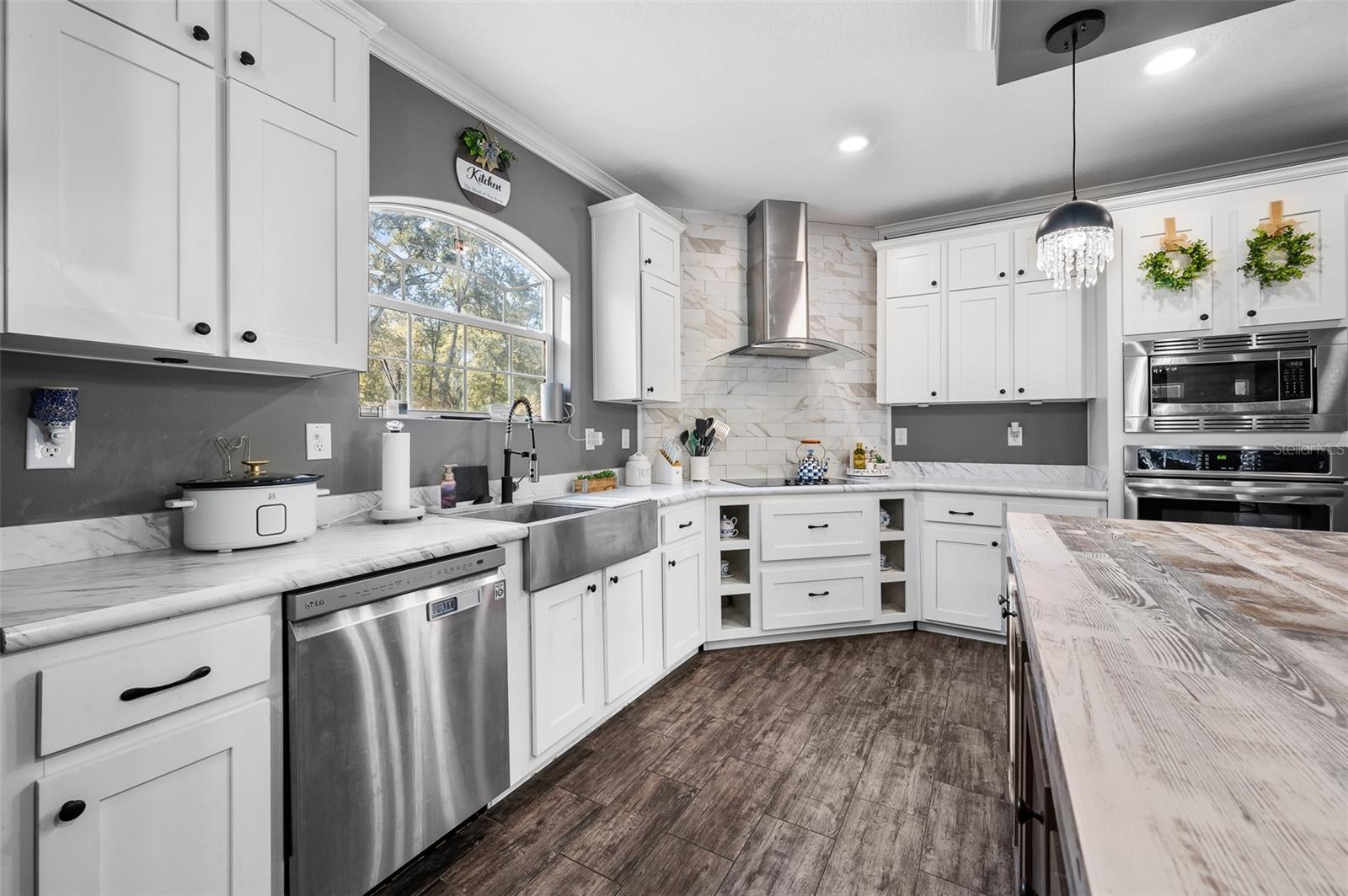 Image 13 of 36 For 289 Adrienne Glen