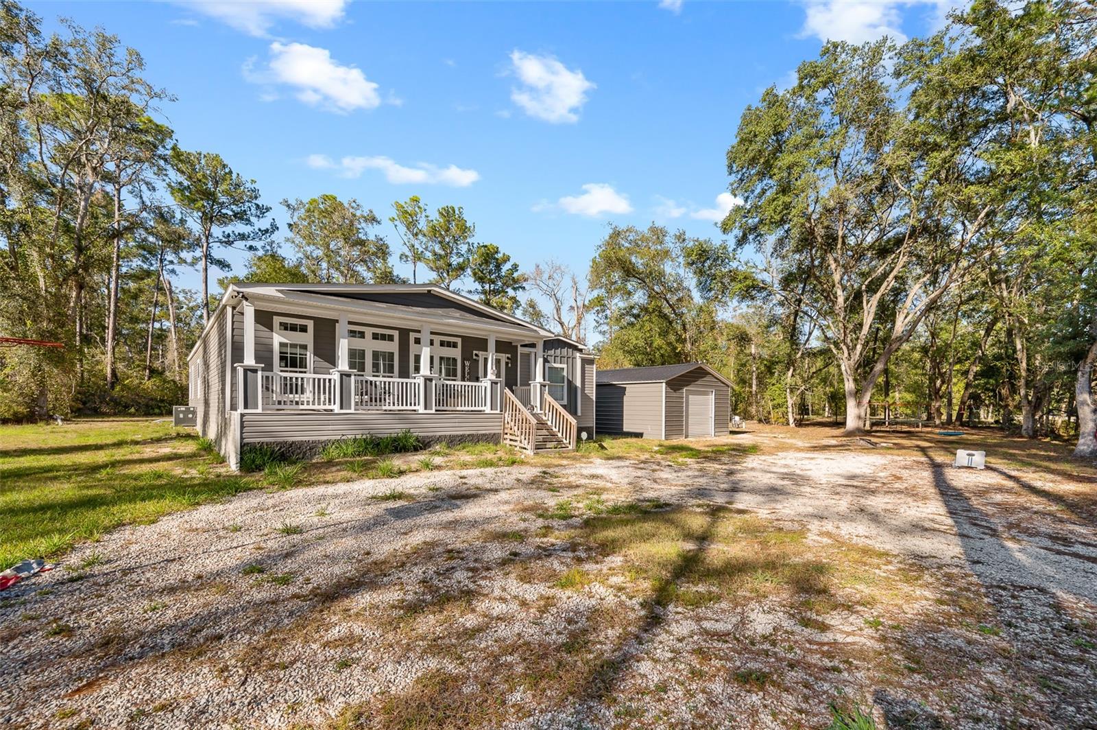 Image 2 of 36 For 289 Adrienne Glen