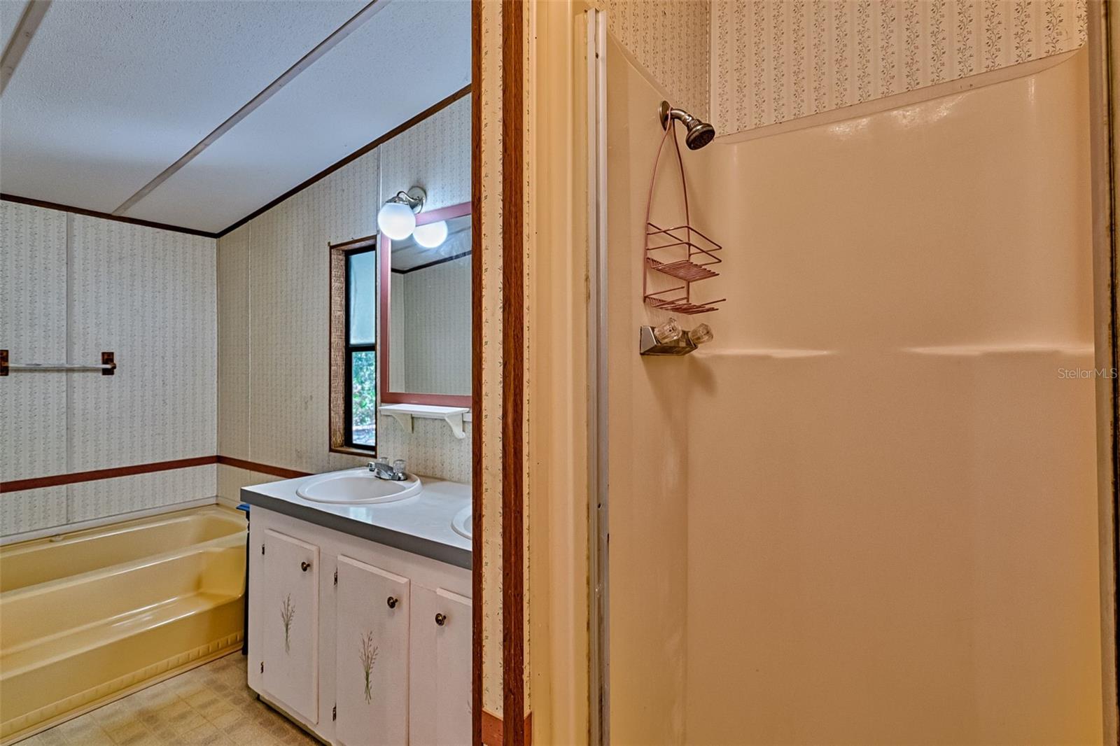 Image 18 of 49 For 17213 Cr Rd 1475