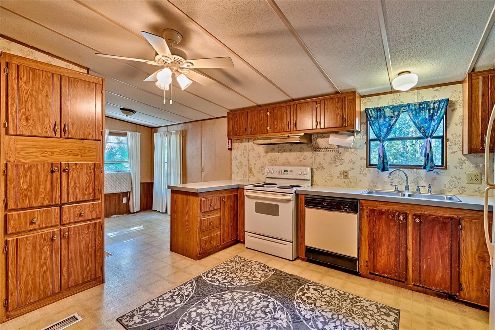 Image 9 of 49 For 17213 Cr Rd 1475