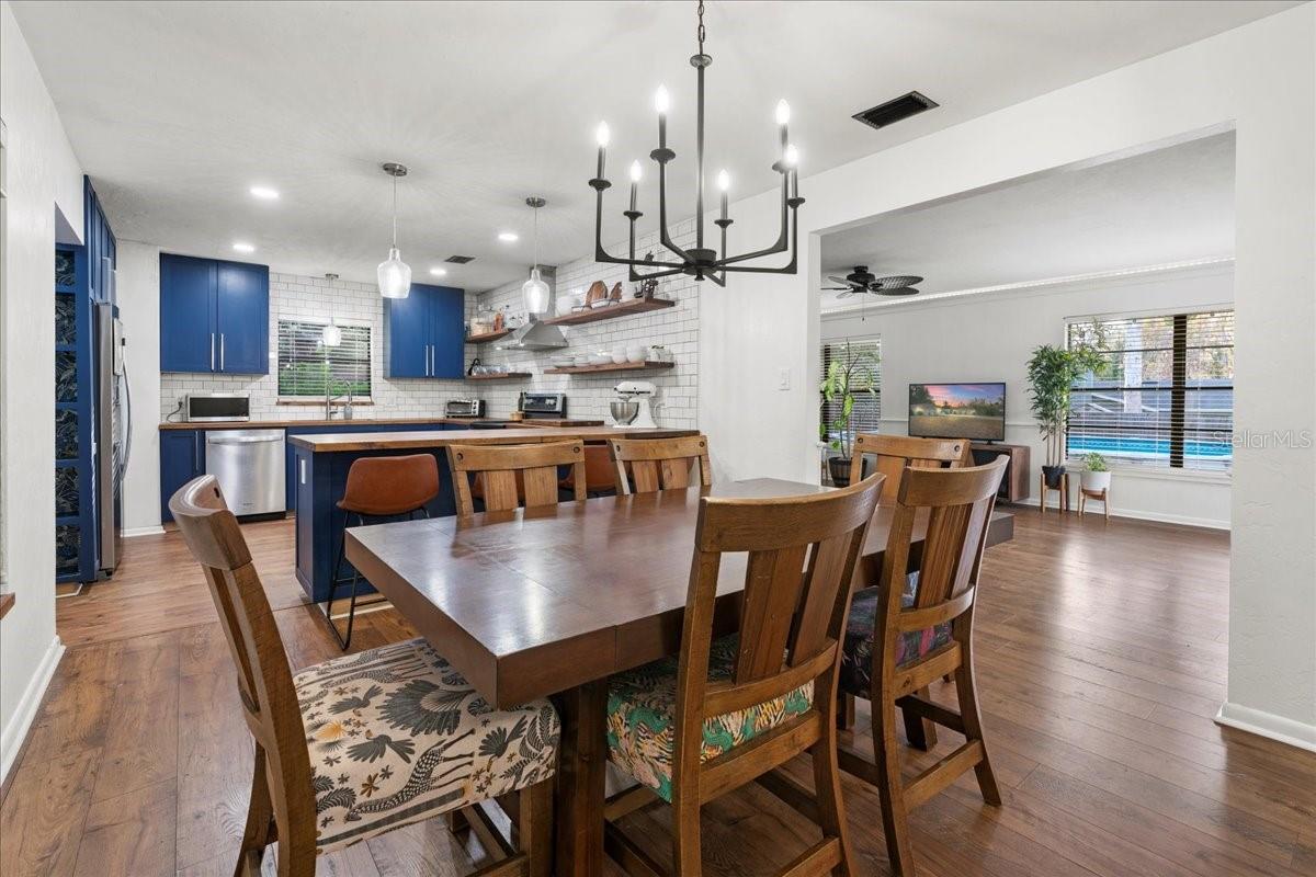 Image 22 of 55 For 514 102nd Terrace