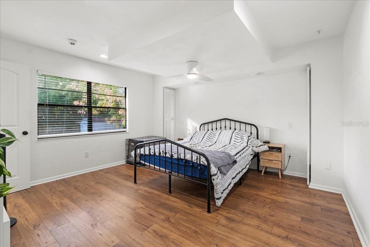 Image 26 of 55 For 514 102nd Terrace