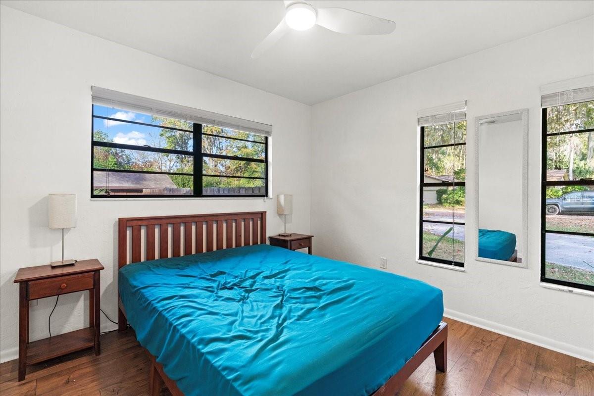 Image 36 of 55 For 514 102nd Terrace