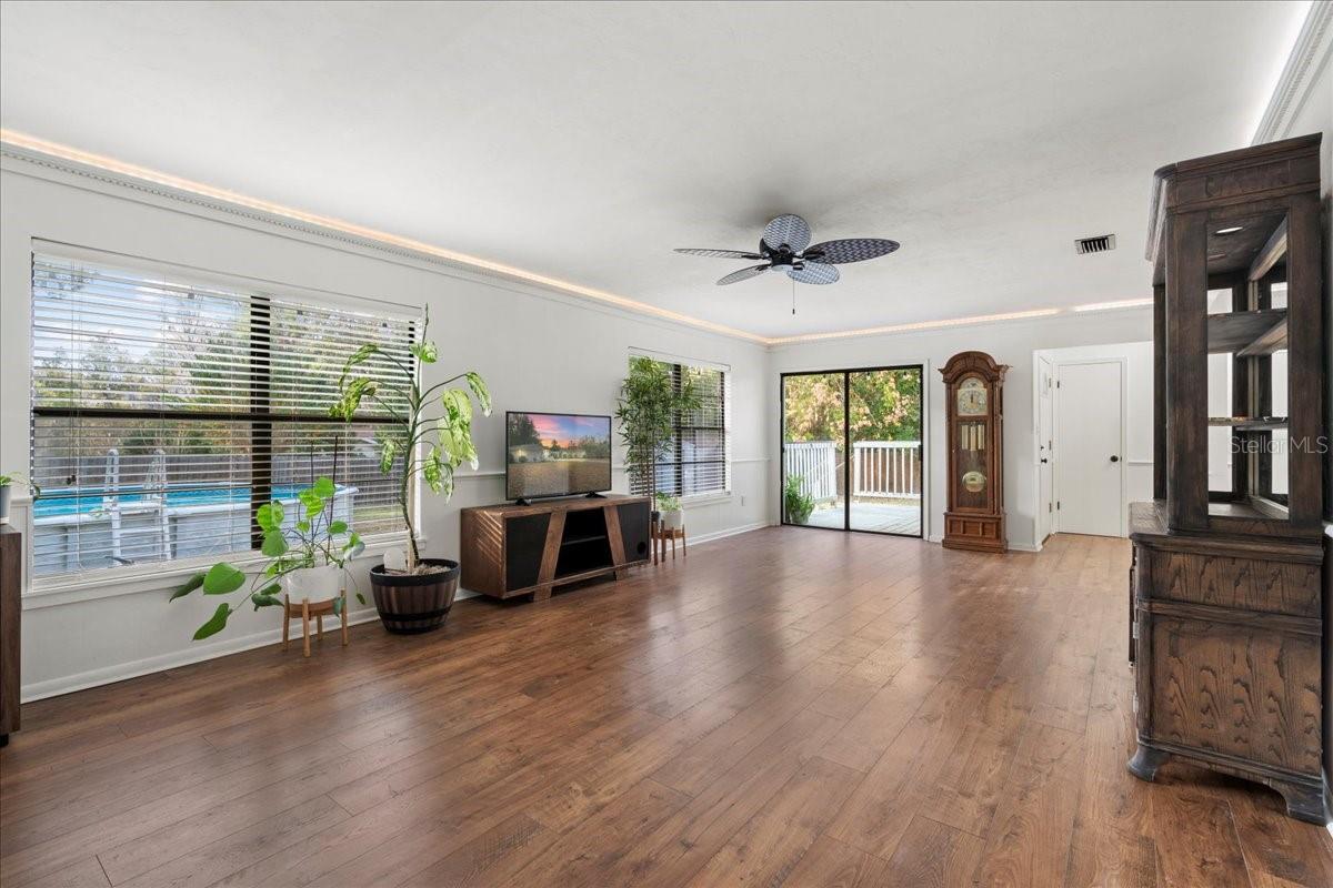 Image 8 of 55 For 514 102nd Terrace