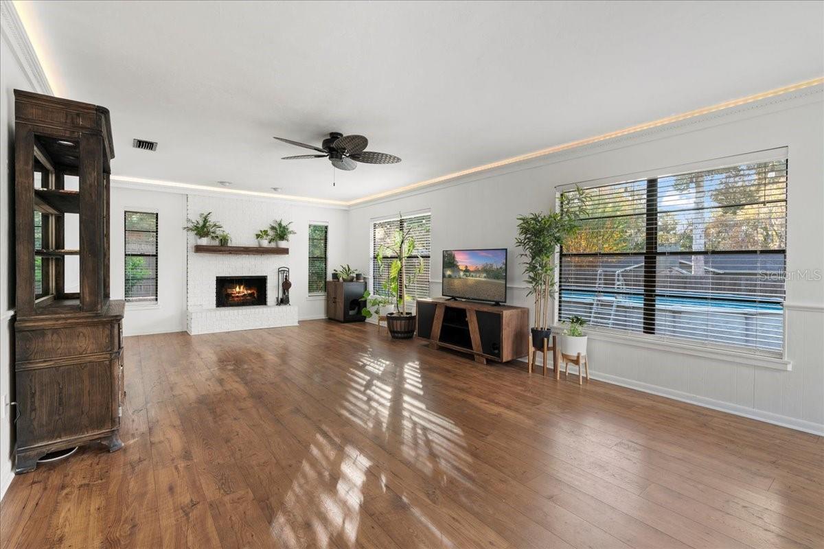 Image 9 of 55 For 514 102nd Terrace