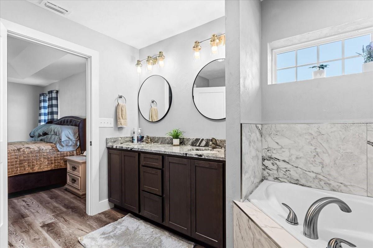 Image 13 of 34 For 11778 167th Avenue