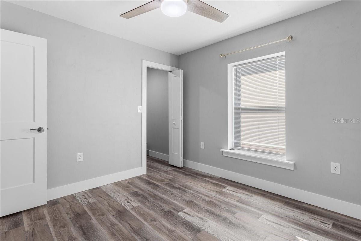 Image 17 of 34 For 11778 167th Avenue