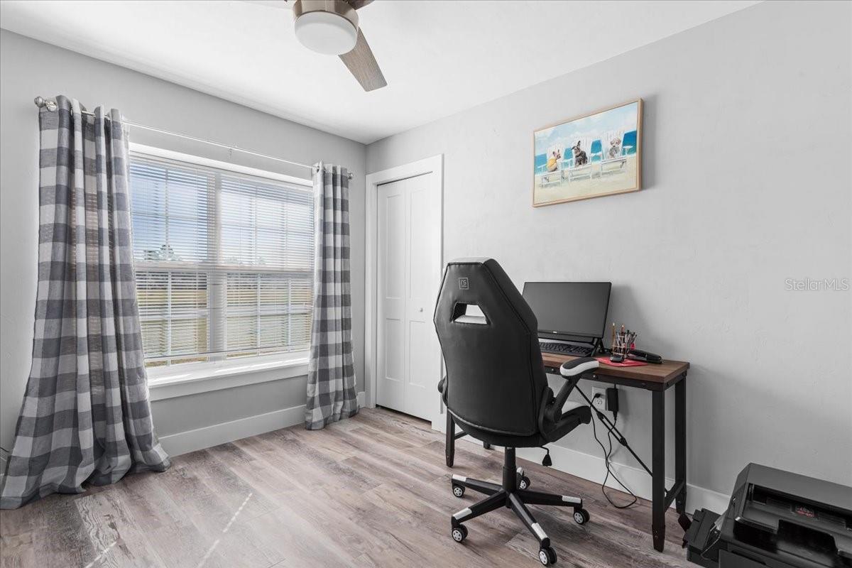 Image 22 of 34 For 11778 167th Avenue