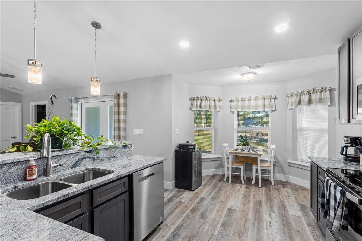 Image 9 of 34 For 11778 167th Avenue