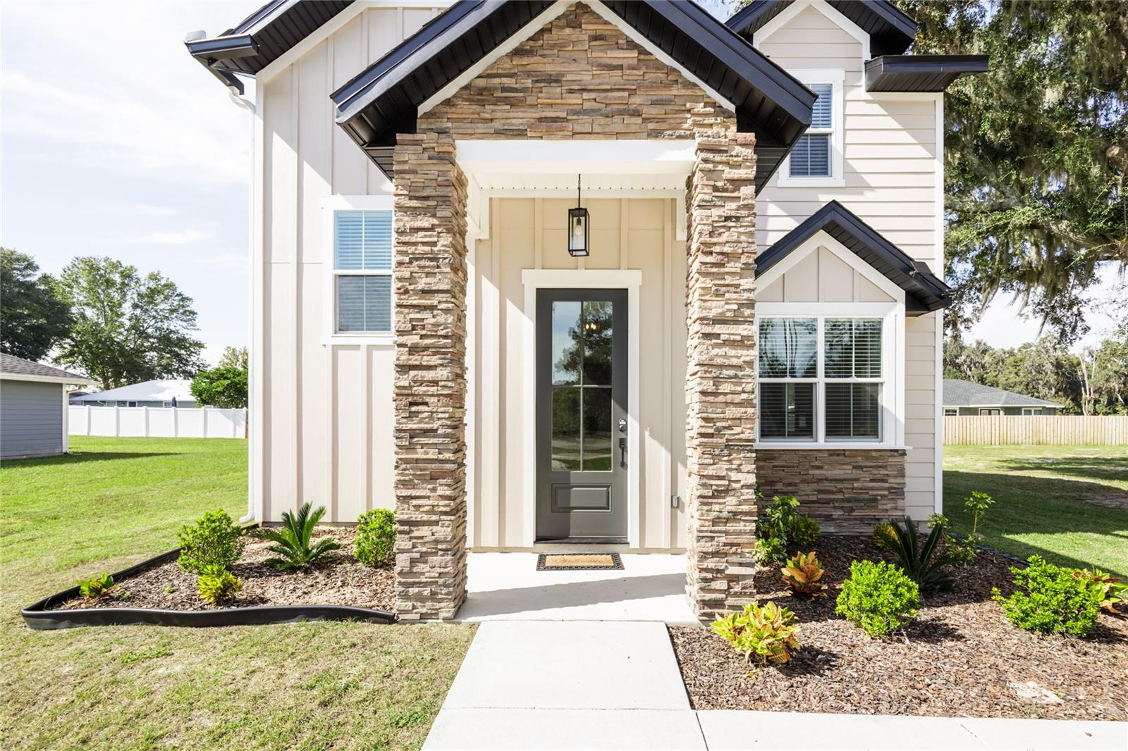 Image 4 of 42 For 11904 Cedar Drive