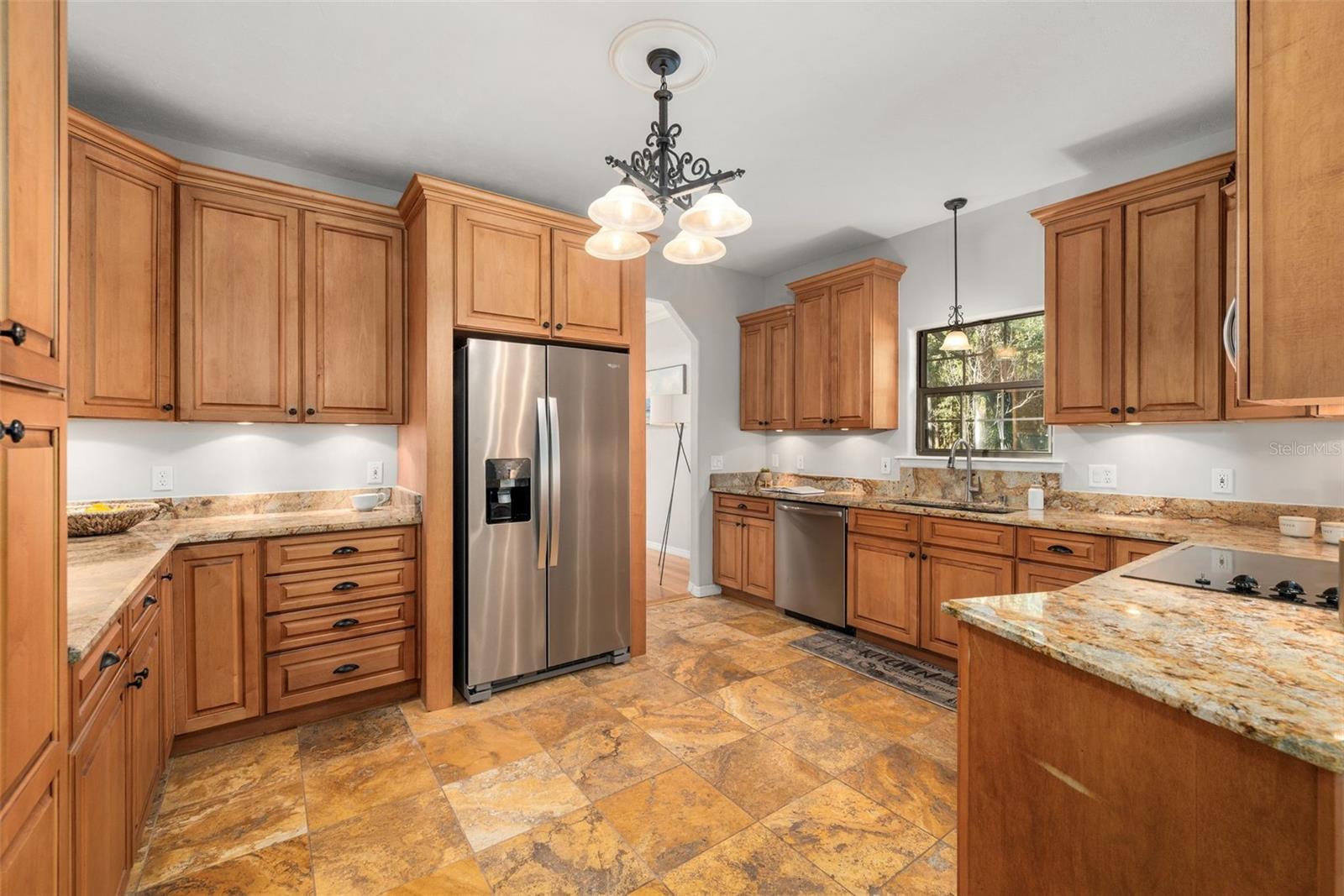 Image 14 of 56 For 21328 165th Avenue