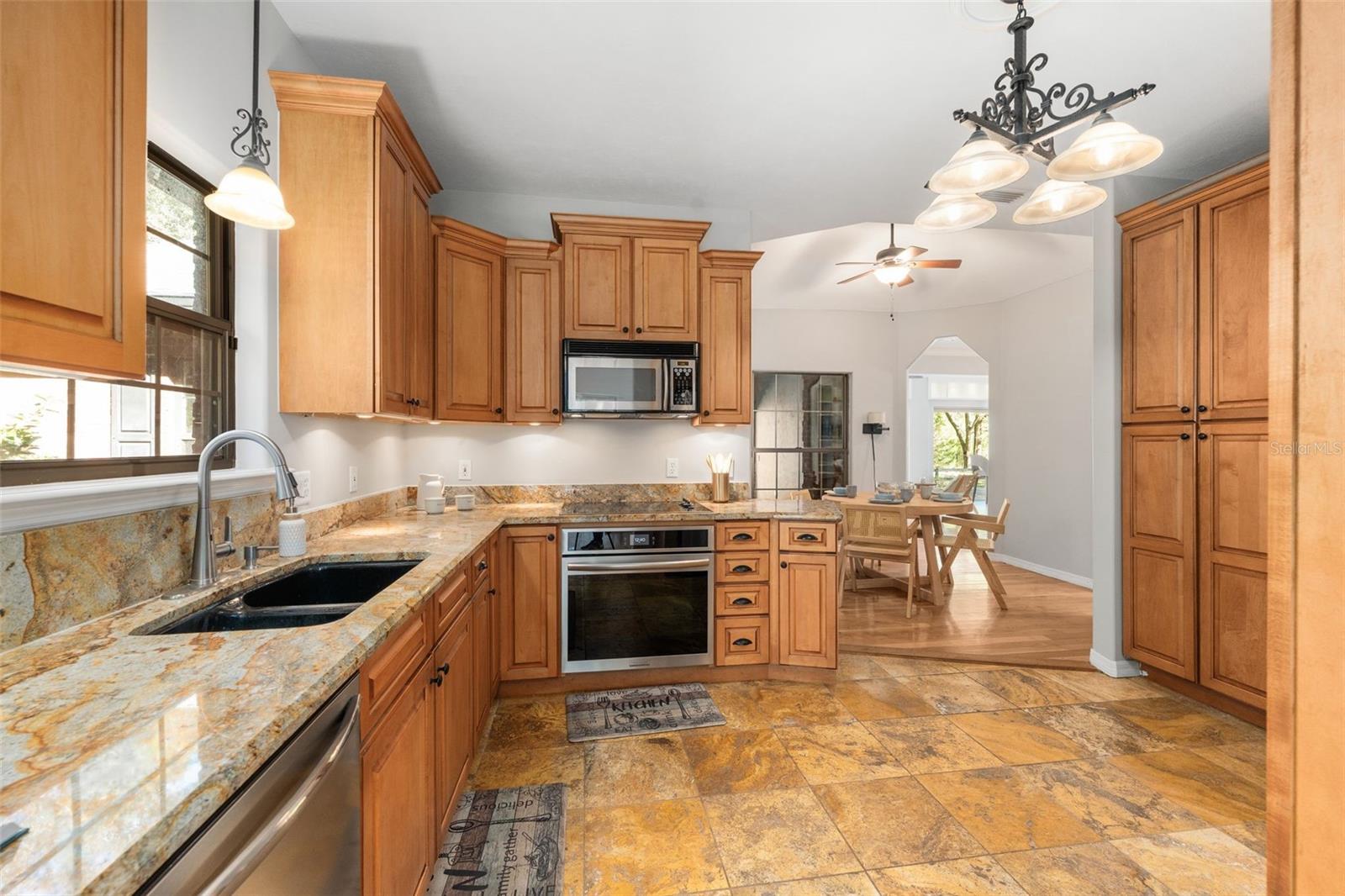 Image 15 of 56 For 21328 165th Avenue