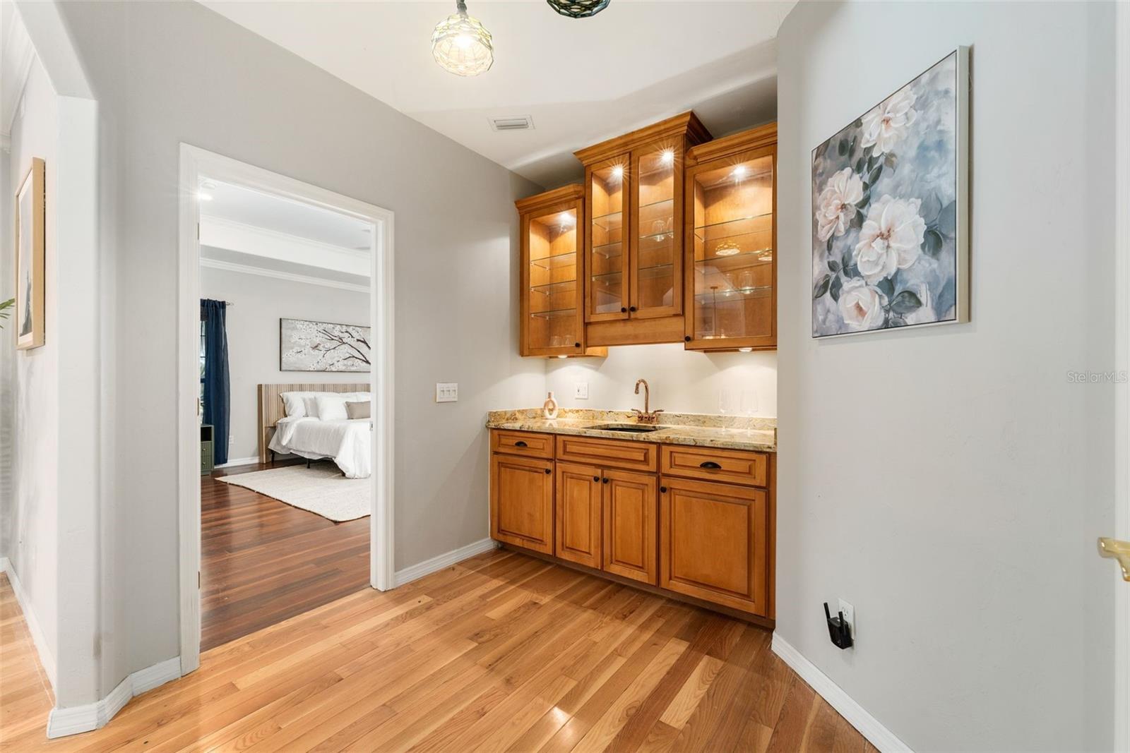 Image 19 of 56 For 21328 165th Avenue