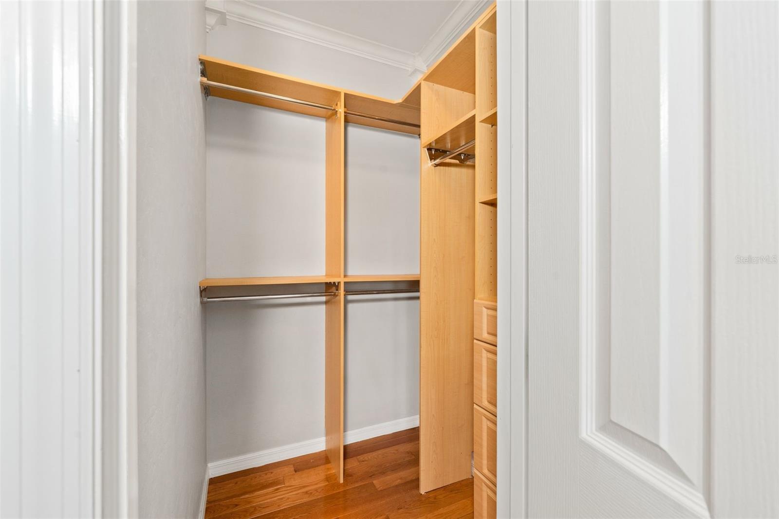 Image 34 of 56 For 21328 165th Avenue