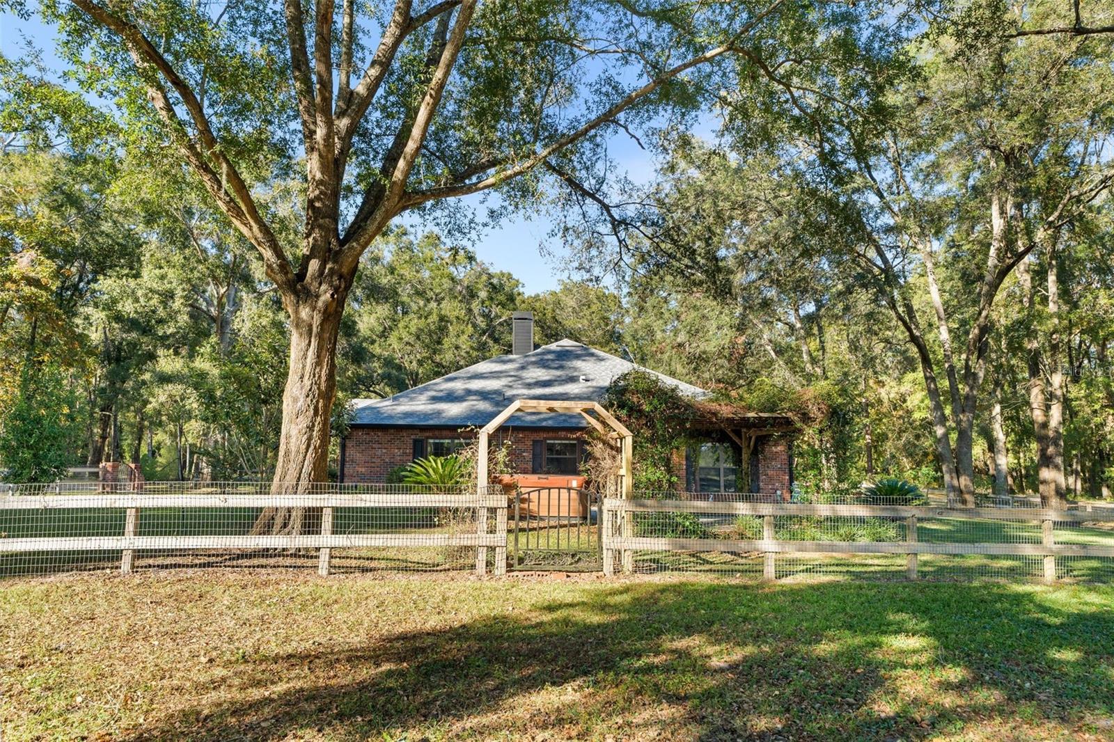 Image 43 of 56 For 21328 165th Avenue