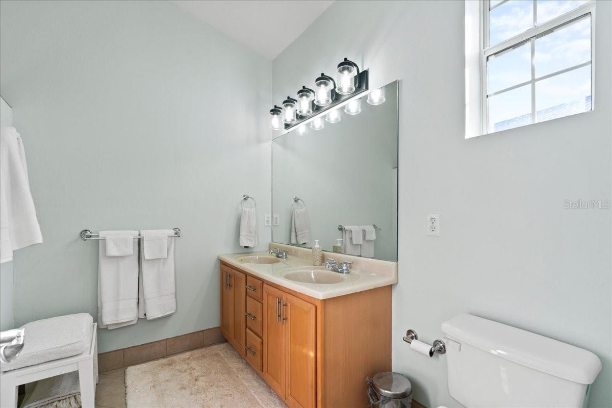 Image 26 of 60 For 159 245th Street