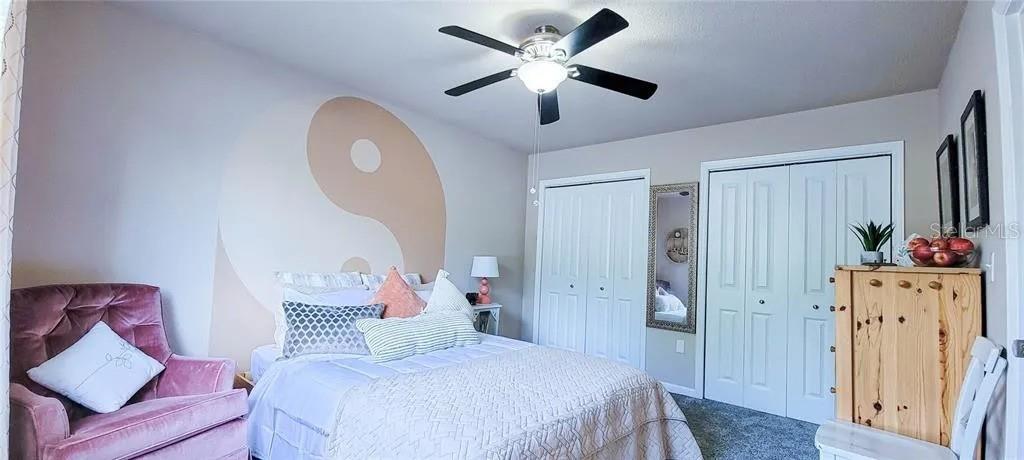 Image 20 of 31 For 507 39th Road 112