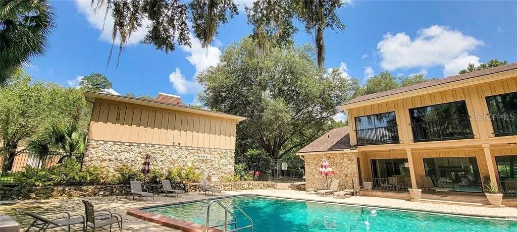 Image 27 of 31 For 507 39th Road 112