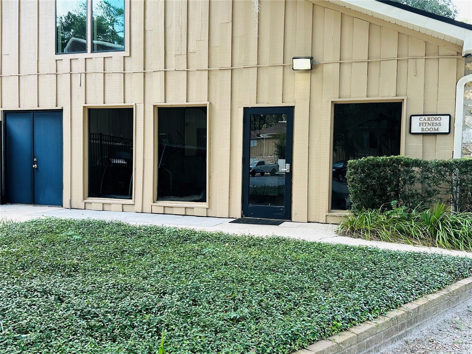 Image 28 of 31 For 507 39th Road 112