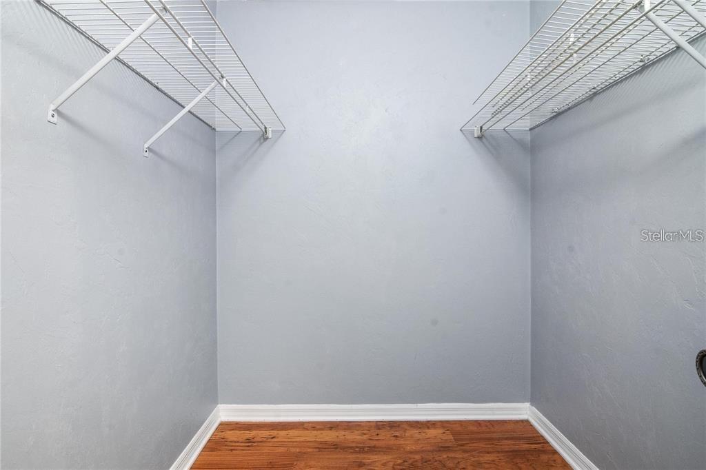 Image 4 of 11 For 431 50th Boulevard K