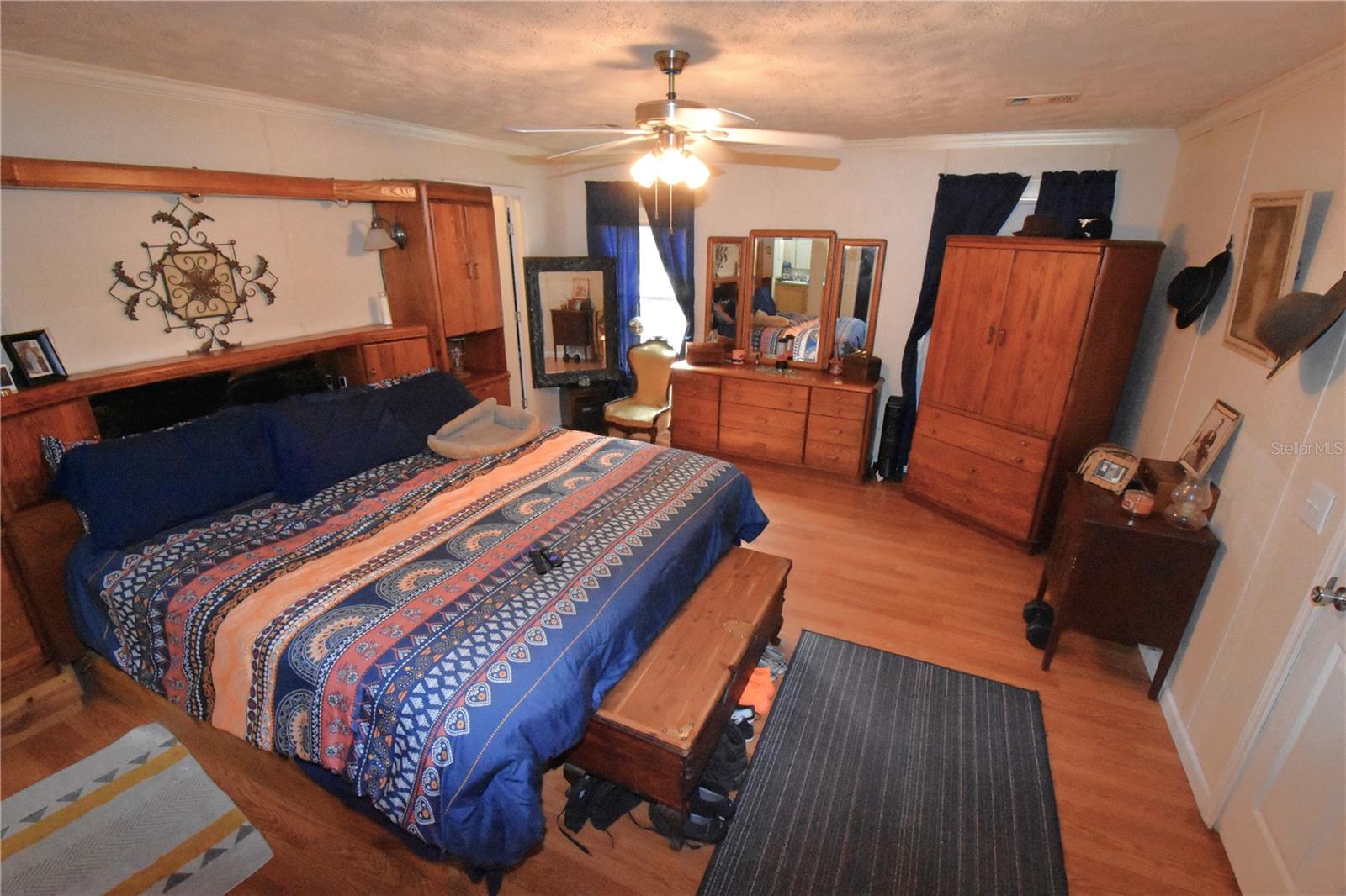 Image 26 of 63 For 126 Terrell Street