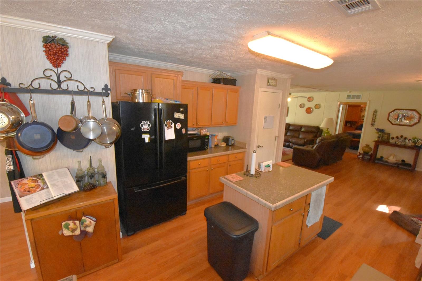 Image 41 of 63 For 126 Terrell Street