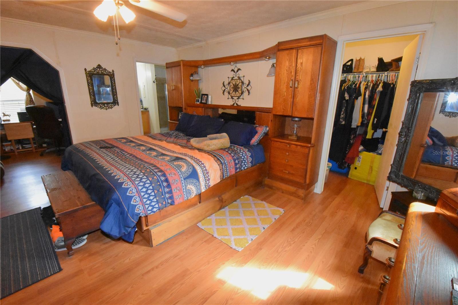 Image 7 of 63 For 126 Terrell Street