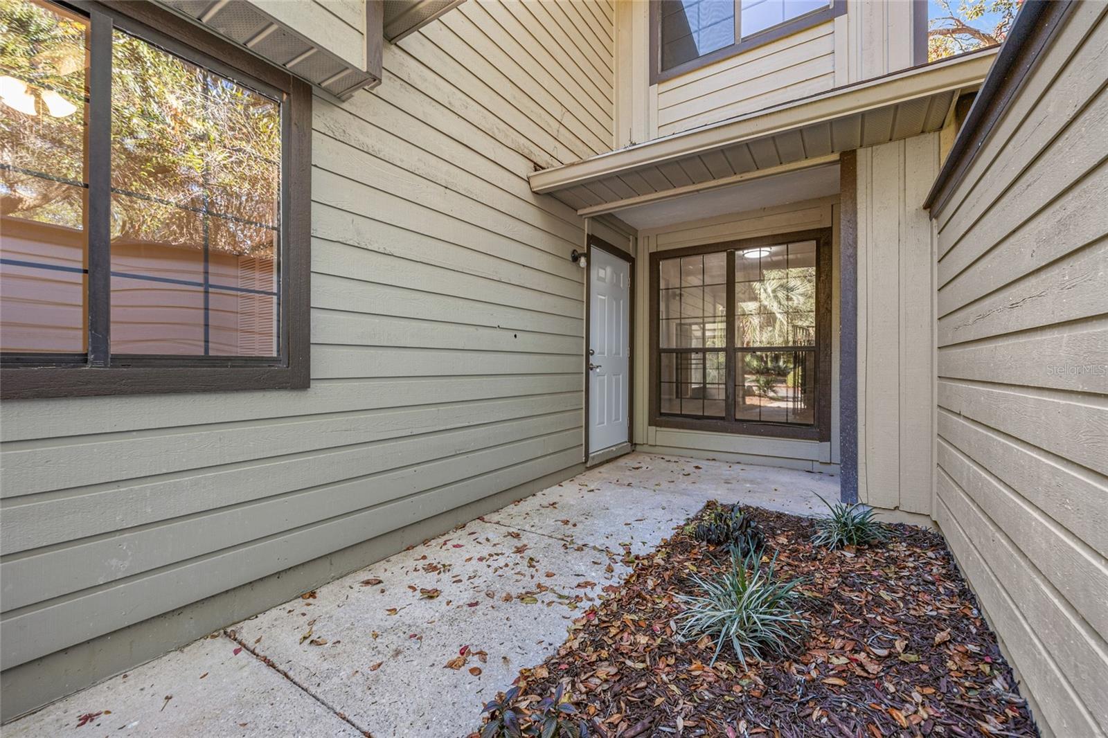 Image 3 of 24 For 7018 52nd Terrace