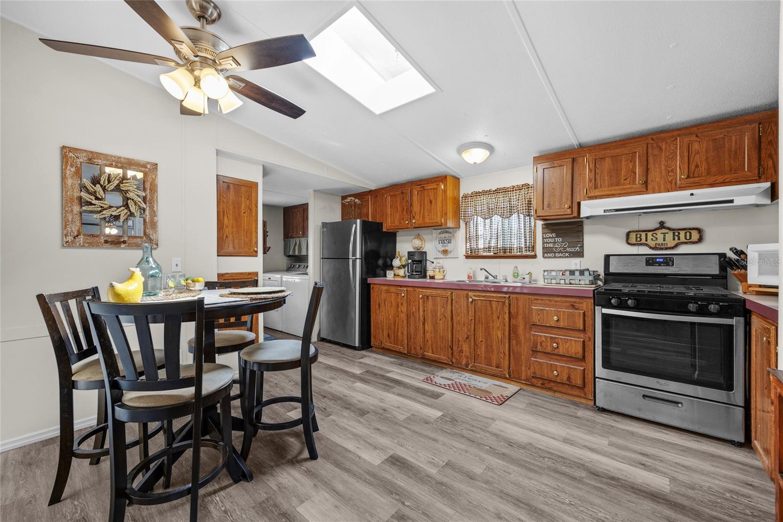 Image 7 of 35 For 3639 80th Avenue