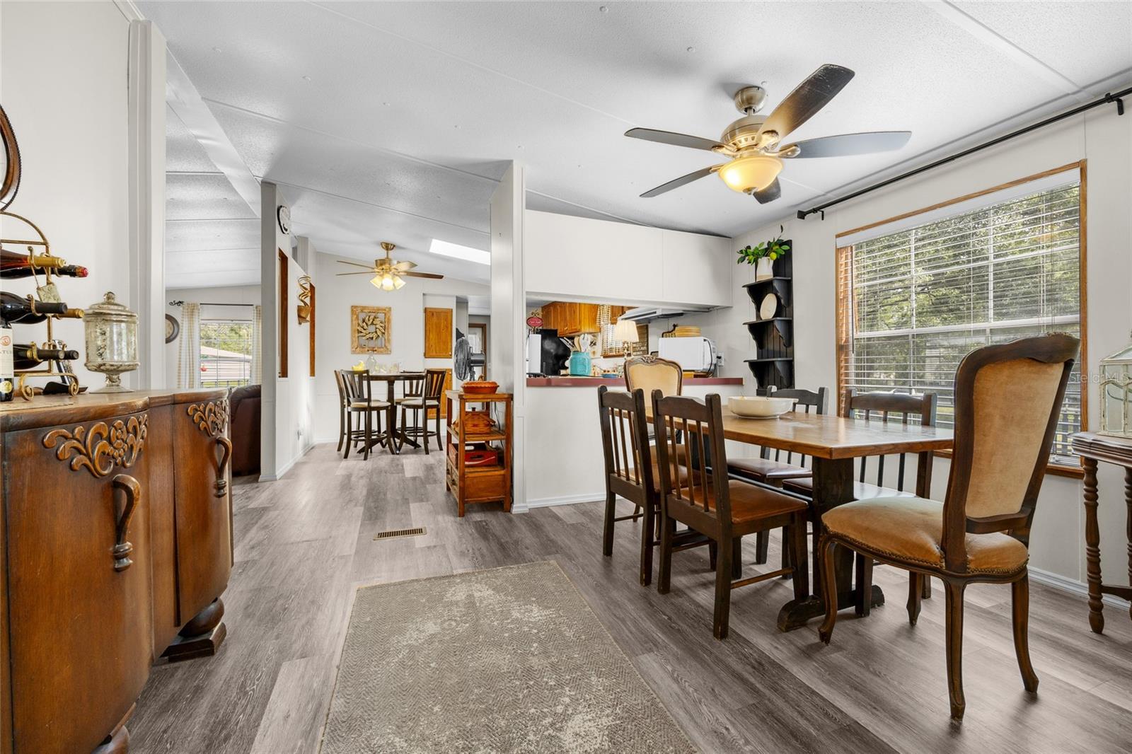 Image 9 of 35 For 3639 80th Avenue