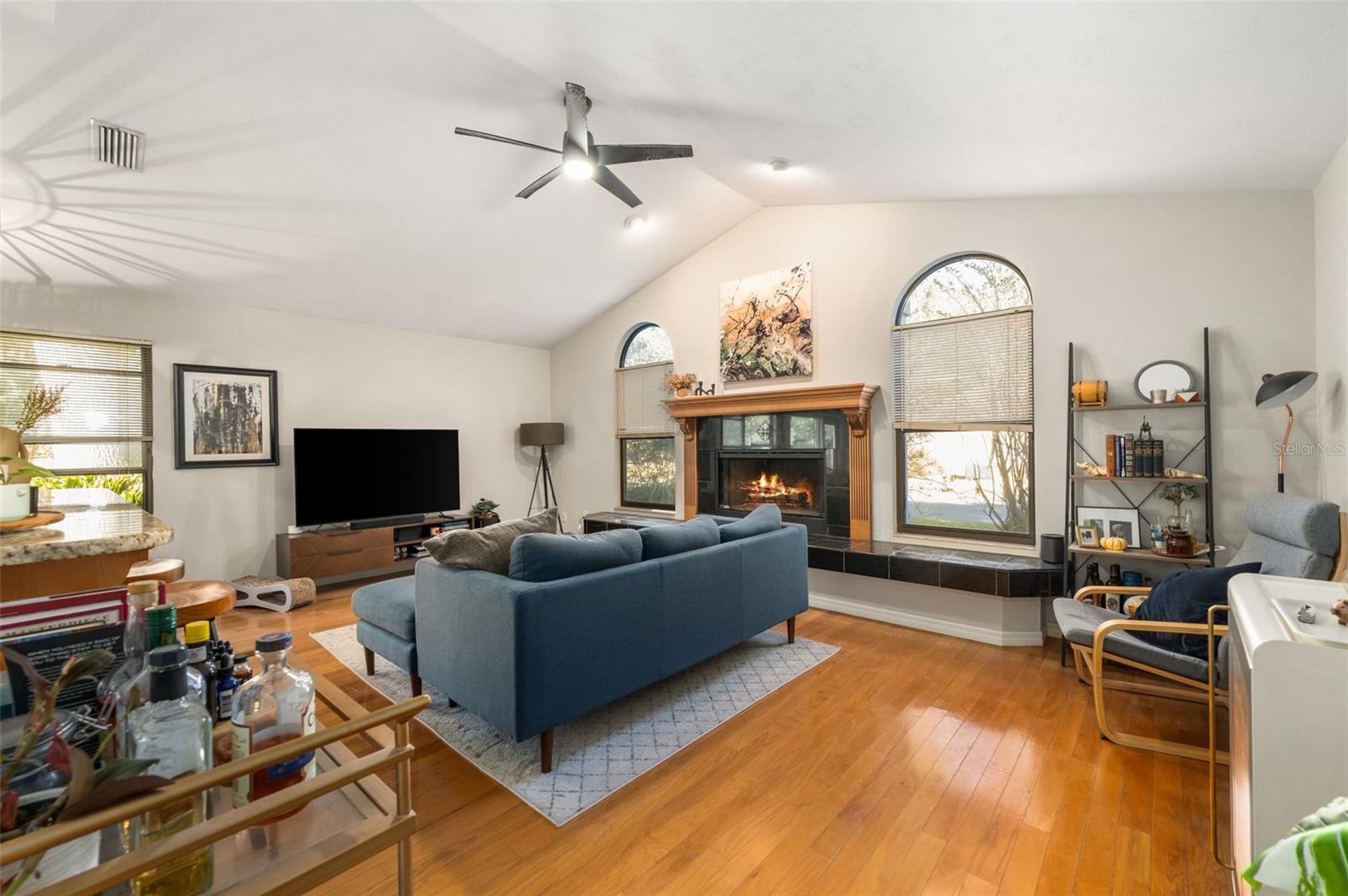 Image 8 of 36 For 1018 82nd Terrace