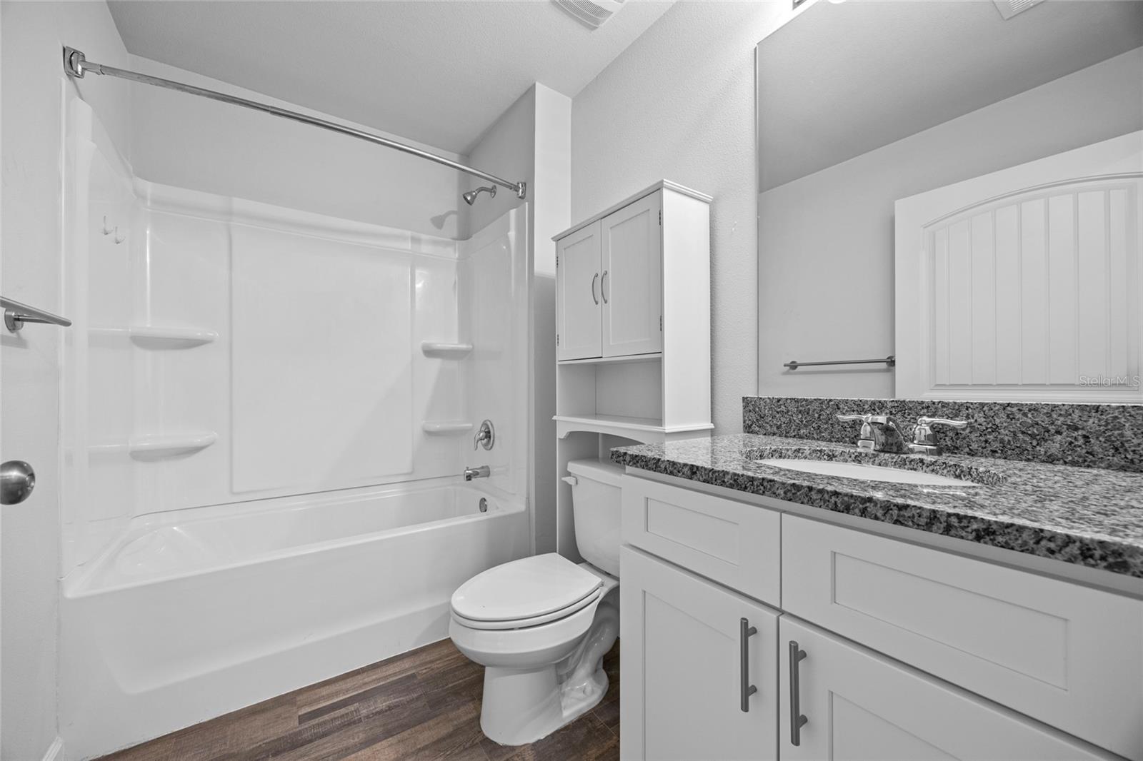 Image 17 of 26 For 20105 247th Street