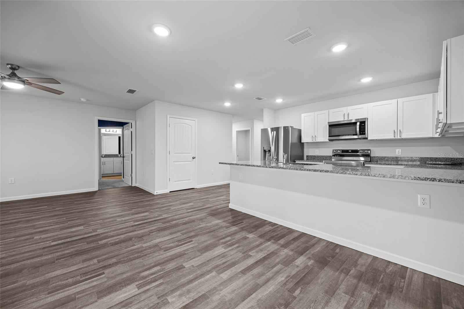 Image 7 of 26 For 20105 247th Street