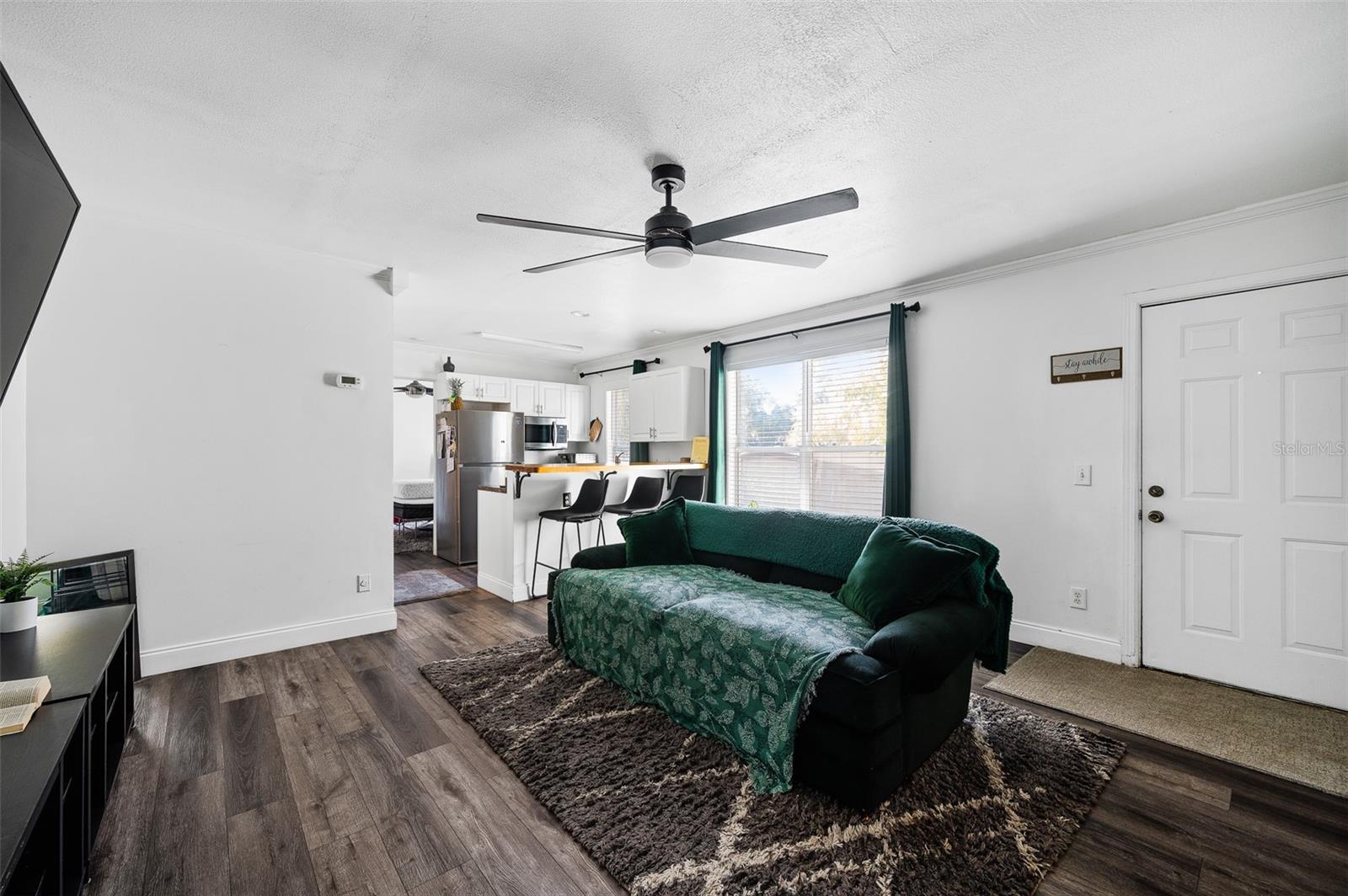 Image 3 of 20 For 2905 Archer Road O-5007