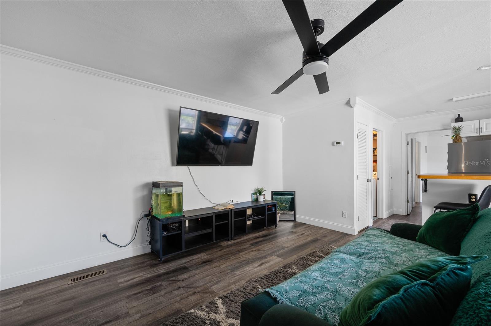 Image 5 of 20 For 2905 Archer Road O-5007