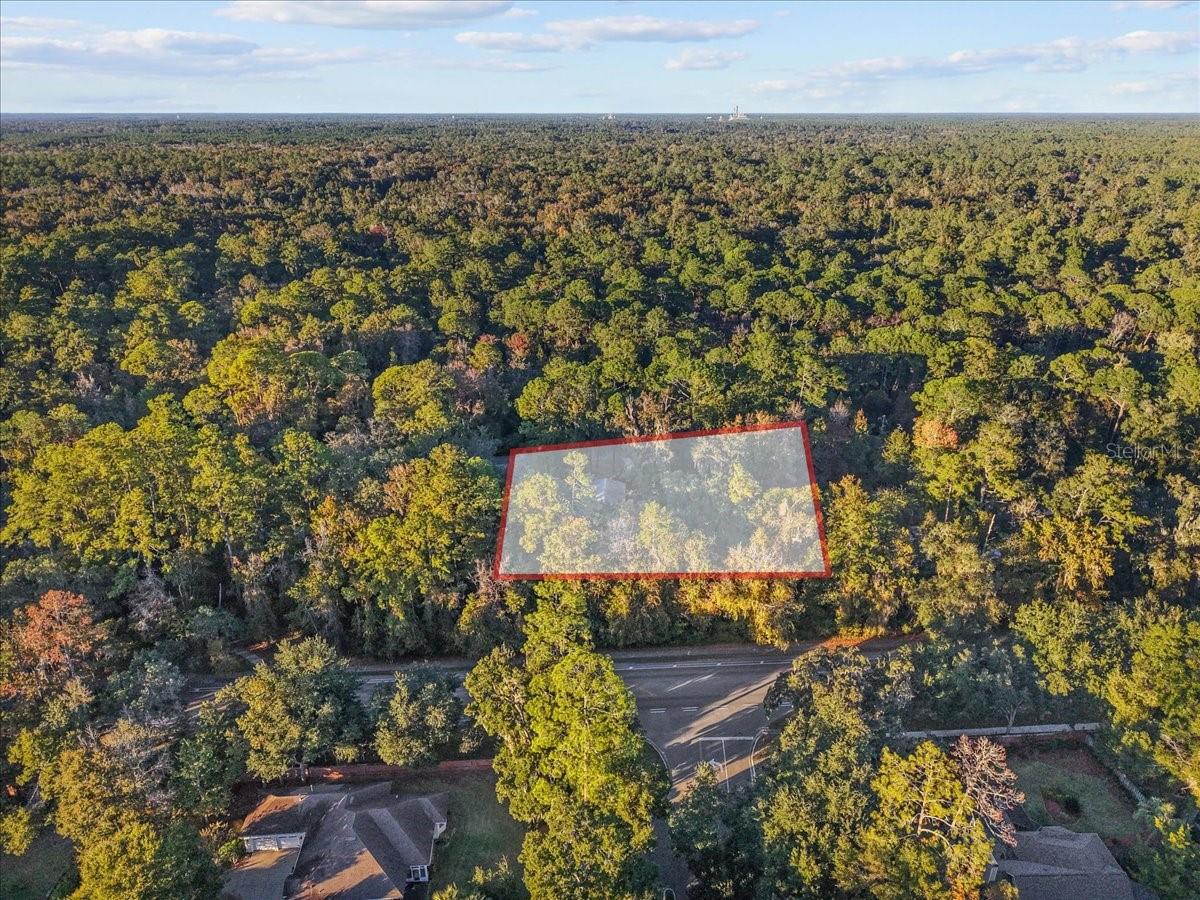 Image 6 of 49 For 5609 53rd Court