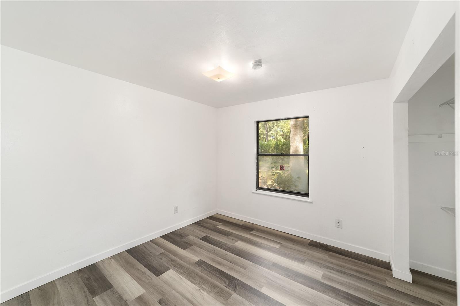 Image 20 of 35 For 16305 118th Place