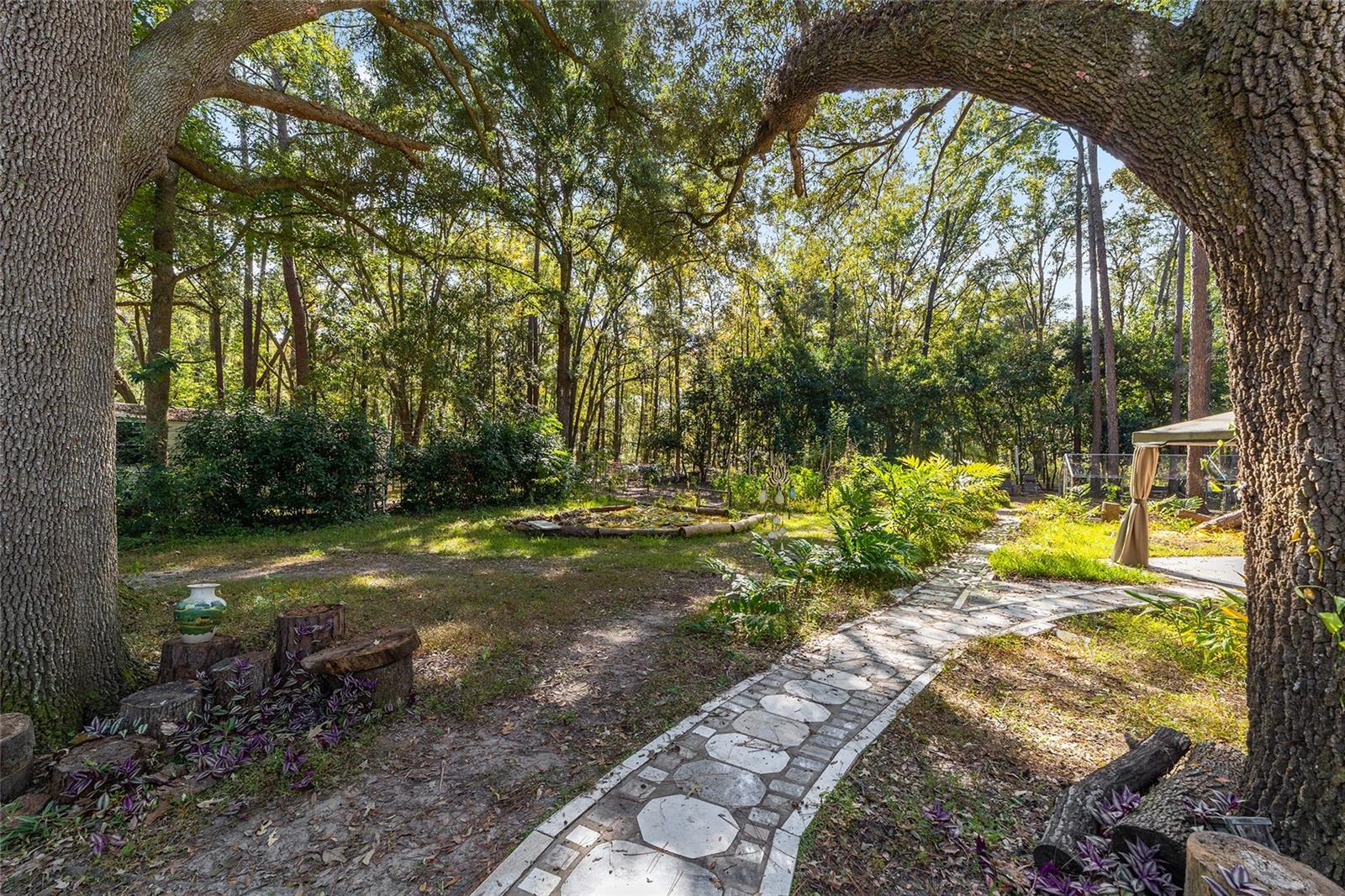 Image 29 of 35 For 16305 118th Place